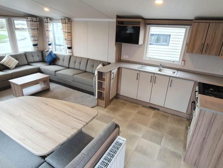 Caravan On Fantastic Site 邓巴 外观 照片